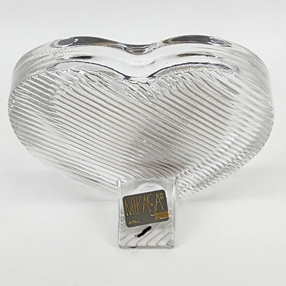 Mikasa Crystal Heart Picture Frame Ribbed Clear‎ Glass Made in Japan Vintage